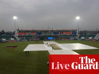 Australia v South Africa: start delayed in Champions Trophy cricket – live